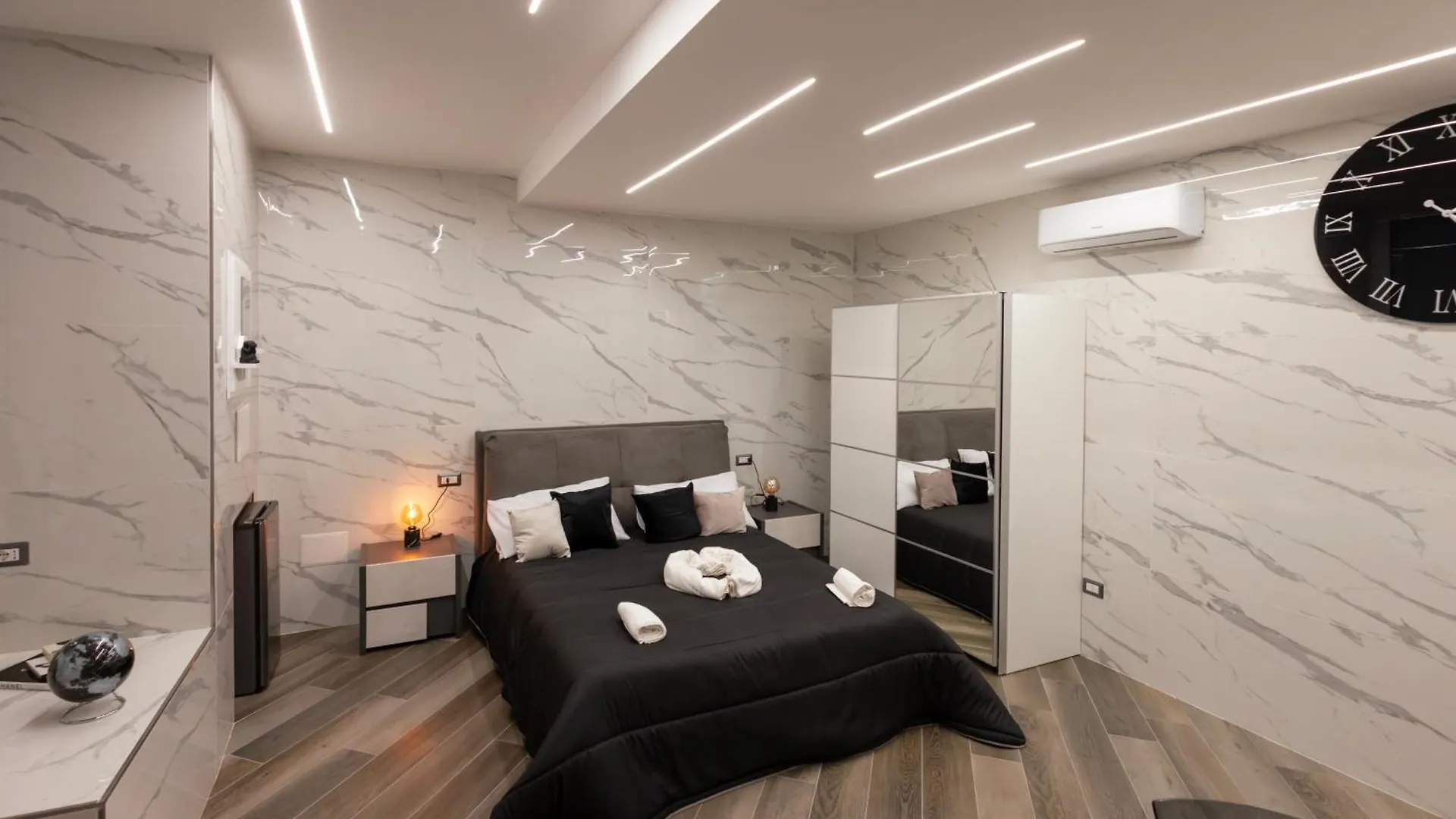 Bed and Breakfast Fermata San Gennaro Неаполь Италия